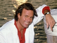 Julio Iglesias